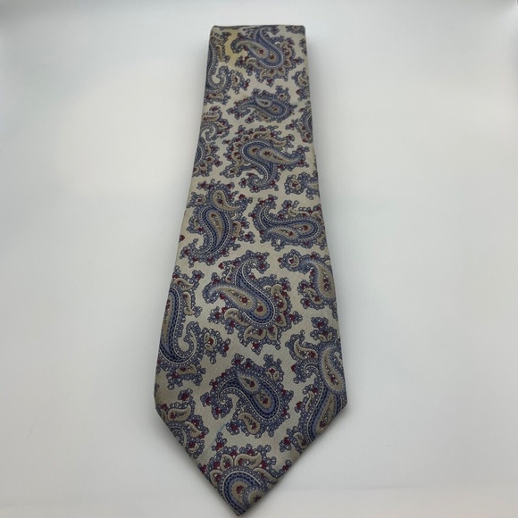 Set of Six Vintage Christian Dior Silk & Polyester Ties - Picture 12 of 16